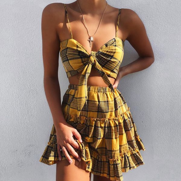 yellow plaid 2 piece set women summer ruched ruffles elastic waist skirt and bow crop 2018 new style woman set, White
yellow plaid 2 piece set women summer ruched ruffles elastic waist skirt and bow crop 2018 new style woman set, White