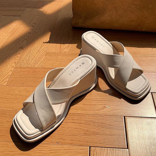 new arrivals dropship 2020 platform summer slippers for woman peep toe comfortable wedge high heels mule pumps woman party shoes, Black
new arrivals dropship 2020 platform summer slippers for woman peep toe comfortable wedge high heels mule pumps woman party shoes, Black