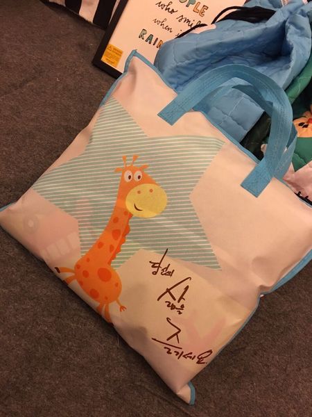 150 cm creative giraffe cartoon animals baby play mats child crawling blanket carpet toys storage bag kids room decoration
150 cm creative giraffe cartoon animals baby play mats child crawling blanket carpet toys storage bag kids room decoration