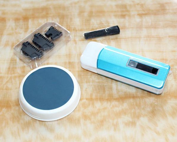 2019 new pro 3 blue 3 pink 5black hair epilator healthy care product no hair 
2019 new pro 3 blue 3 pink 5black hair epilator healthy care product no hair