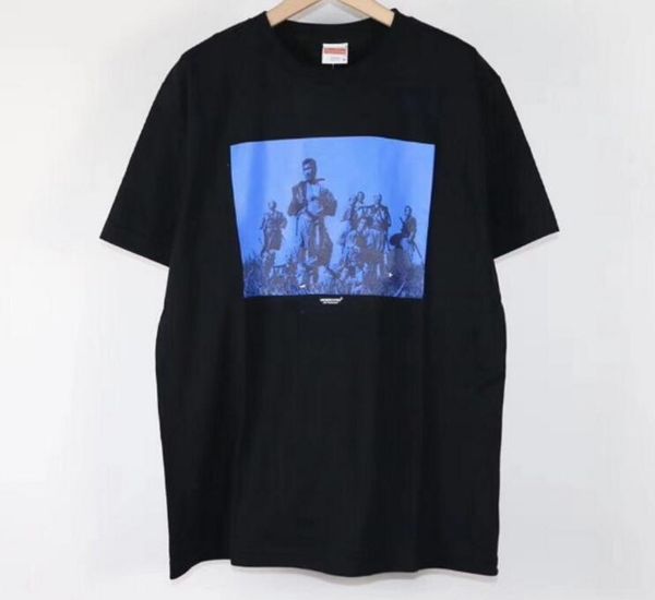 17ss s fashion undercover seven samurai tee collaboration box logo skateboard t-shirt men women cotton casual tshirt, White;black
17ss s fashion undercover seven samurai tee collaboration box logo skateboard t-shirt men women cotton casual tshirt, White;black
