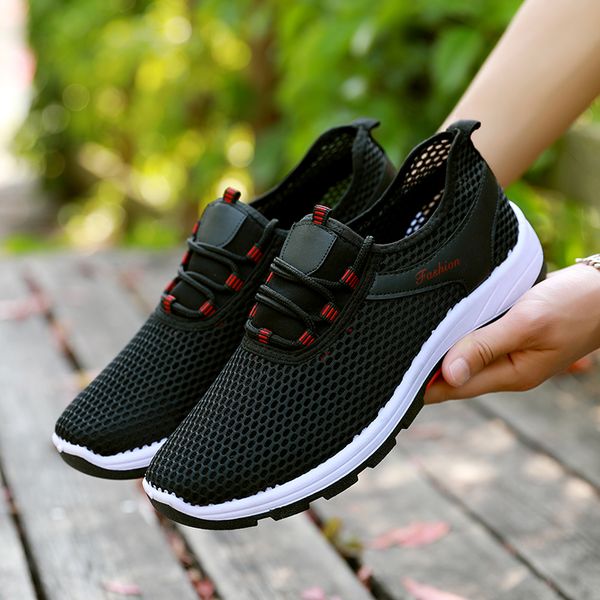 men breathable mesh running shoes lightweight outdoor sport shoes
men breathable mesh running shoes lightweight outdoor sport shoes