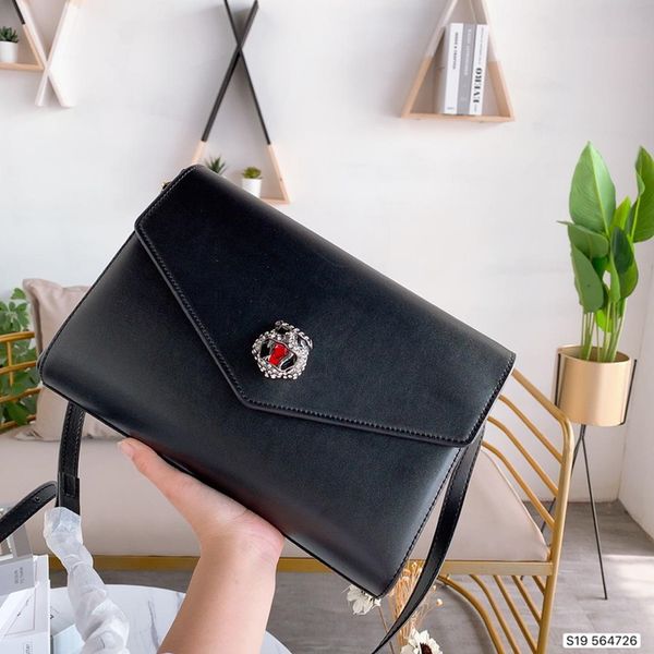 desigenr-new designer handbags luxury handbags ladies chain shoulder bag cross body evening bags
desigenr-new designer handbags luxury handbags ladies chain shoulder bag cross body evening bags