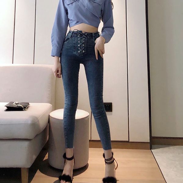 2019 autumn winter vintage simple design women jeans high waist cirss-cross drawstring slim skinny style denim pencil pants, Blue
2019 autumn winter vintage simple design women jeans high waist cirss-cross drawstring slim skinny style denim pencil pants, Blue