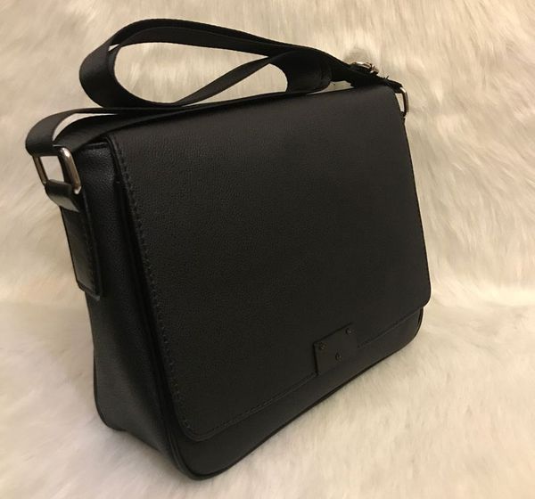 district pm famous fashion men messenger bags classic men cross body bag with dust bag school bookbag shoulder bag 277
district pm famous fashion men messenger bags classic men cross body bag with dust bag school bookbag shoulder bag 277