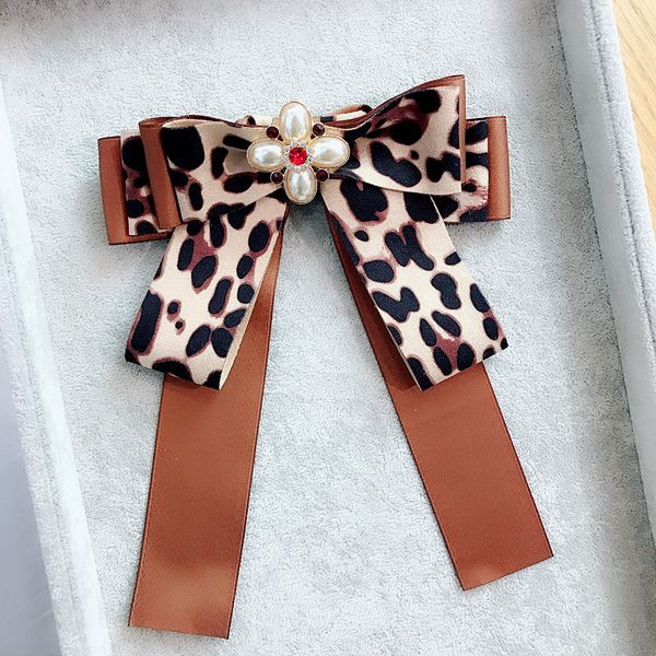 crystal flower pearl rhinestone shirt pins neck bow leopar tie bow knot apparel accessories fashion jewelry, Black;blue
crystal flower pearl rhinestone shirt pins neck bow leopar tie bow knot apparel accessories fashion jewelry, Black;blue