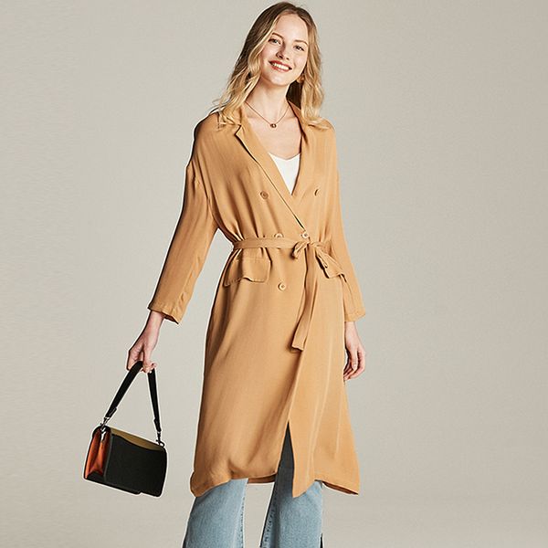 jacket women thin coat 93% silk simple design notched double breasted pockets long sleeve sashes 2 colors casual new fashion, Tan;black
jacket women thin coat 93% silk simple design notched double breasted pockets long sleeve sashes 2 colors casual new fashion, Tan;black