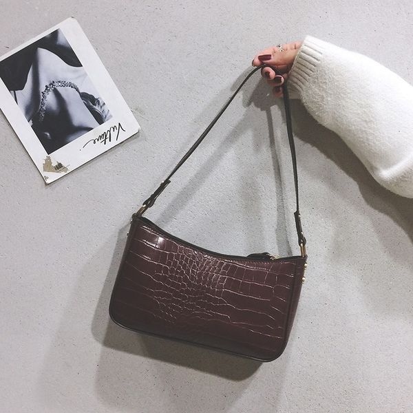 crocodile shoulder bag korean version of the temperament small bag new casual used armpit messenger handbag female
crocodile shoulder bag korean version of the temperament small bag new casual used armpit messenger handbag female
