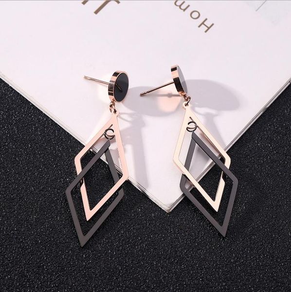 black round cake hanging double hollow diamond earrings long titanium steel rose gold earrings jewelry earrings, Golden;silver
black round cake hanging double hollow diamond earrings long titanium steel rose gold earrings jewelry earrings, Golden;silver