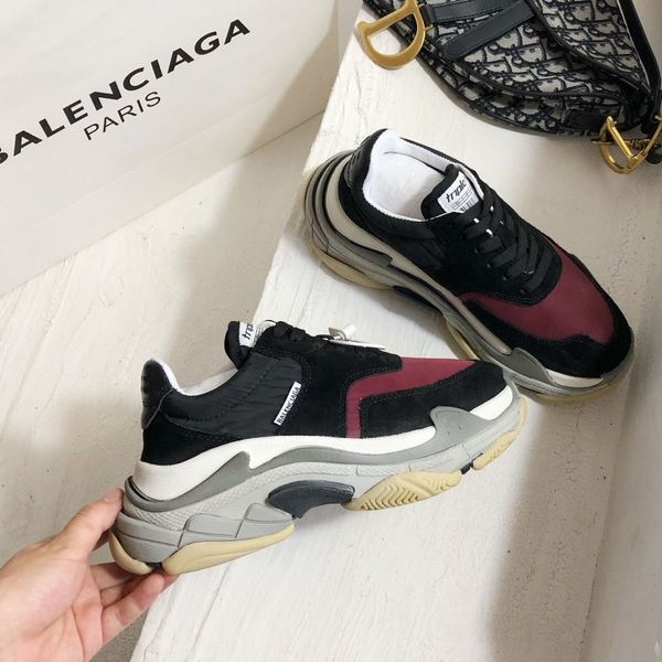 luxury fashiondesigner couple shoes jogging casual shoes basketball sneakers triple platform air cushion vintage men's brand size 35-45, Black
luxury fashiondesigner couple shoes jogging casual shoes basketball sneakers triple platform air cushion vintage men's brand size 35-45, Black