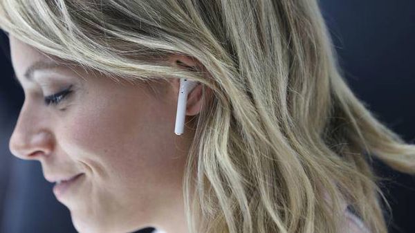 H1 chip generation 2 3 pro gp rename opt magnetic hinge auto pair light en or popup wirele charging bluetooth 5 0 earbud earphone tw
H1 chip generation 2 3 pro gp rename opt magnetic hinge auto pair light en or popup wirele charging bluetooth 5 0 earbud earphone tw