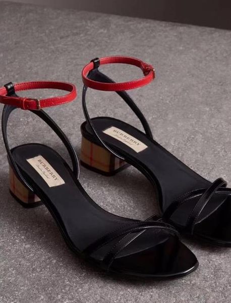 женская designerluxury сандалии слайд летняя мода brandshoes бич ботинки черные ботинки тапочка флип-флоп box qs43 2021514q
женская designerluxury сандалии слайд летняя мода brandshoes бич ботинки черные ботинки тапочка флип-флоп box qs43 2021514q