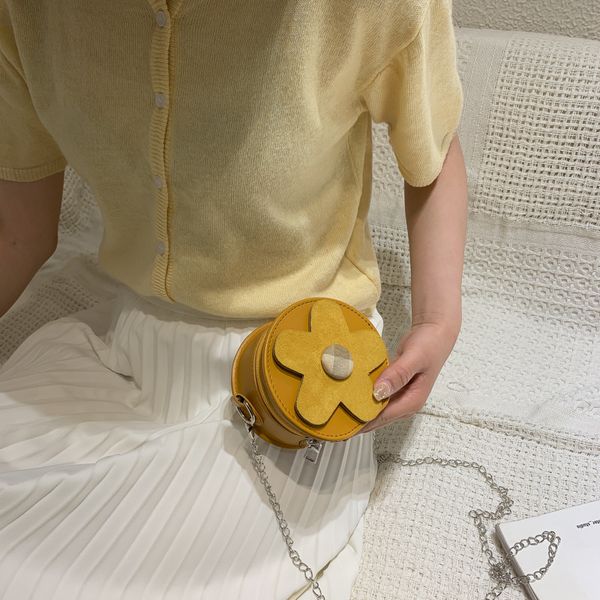 2020 new ladies shoulder bag literary small fresh mini crossbody bag retro fashion chain handbag
2020 new ladies shoulder bag literary small fresh mini crossbody bag retro fashion chain handbag