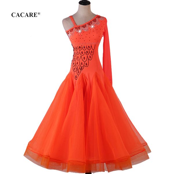 standard rhinestones ballroom dance competition dresses tango waltz dress flamenco dance dresses d0721 big sheer hem, Black;red
standard rhinestones ballroom dance competition dresses tango waltz dress flamenco dance dresses d0721 big sheer hem, Black;red