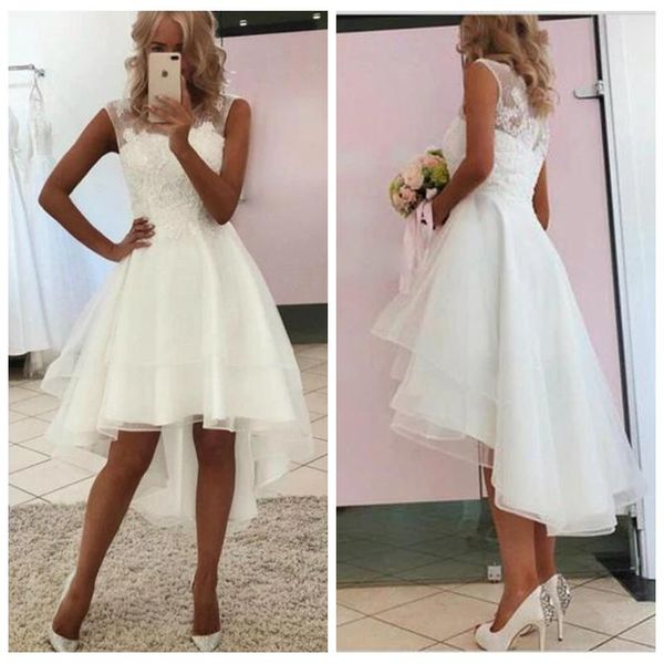chic scoop sleeveless white silk organza wedding dress lace appliques high low wedding dress button up back wedding gown
chic scoop sleeveless white silk organza wedding dress lace appliques high low wedding dress button up back wedding gown