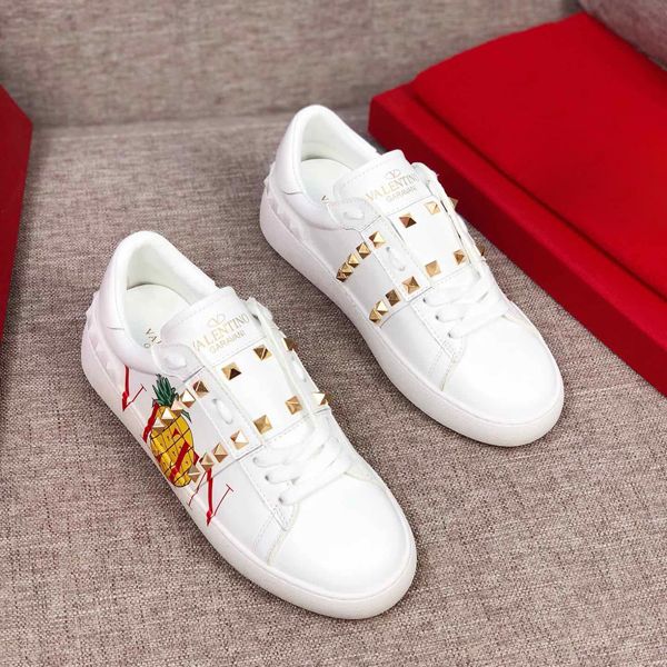 new fashion luxury men's shoes luxury italian style dress flats party wedding love shoes sizes 35-45, Black
new fashion luxury men's shoes luxury italian style dress flats party wedding love shoes sizes 35-45, Black