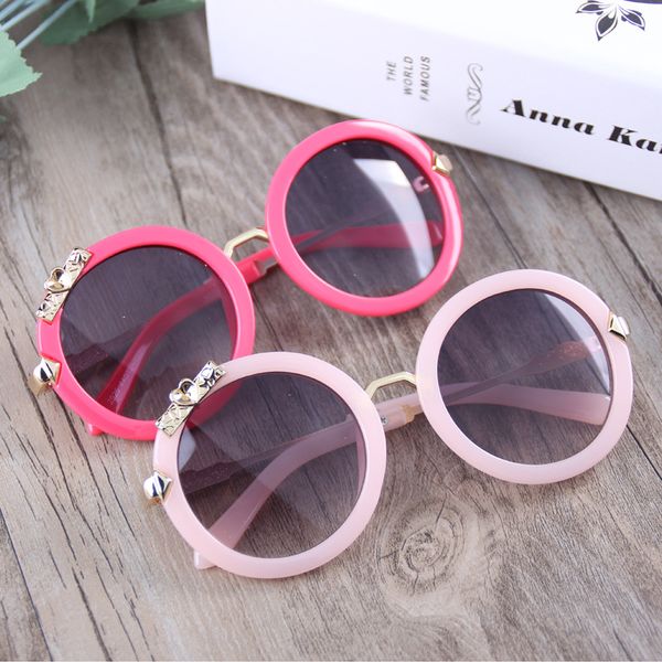 brand designer 2019 kids round sunglasses children girls cute baby uv400 mirror kawaii circle diamond sun glasses n582, Blue
brand designer 2019 kids round sunglasses children girls cute baby uv400 mirror kawaii circle diamond sun glasses n582, Blue