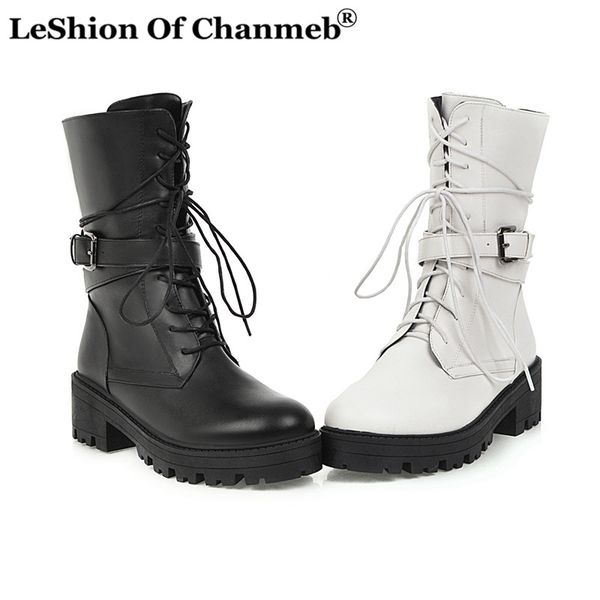 2020 plus size 46 new front lace-up buckle boots round toe ankle boots female shoes woman autumn winter riding combat, Black
2020 plus size 46 new front lace-up buckle boots round toe ankle boots female shoes woman autumn winter riding combat, Black
