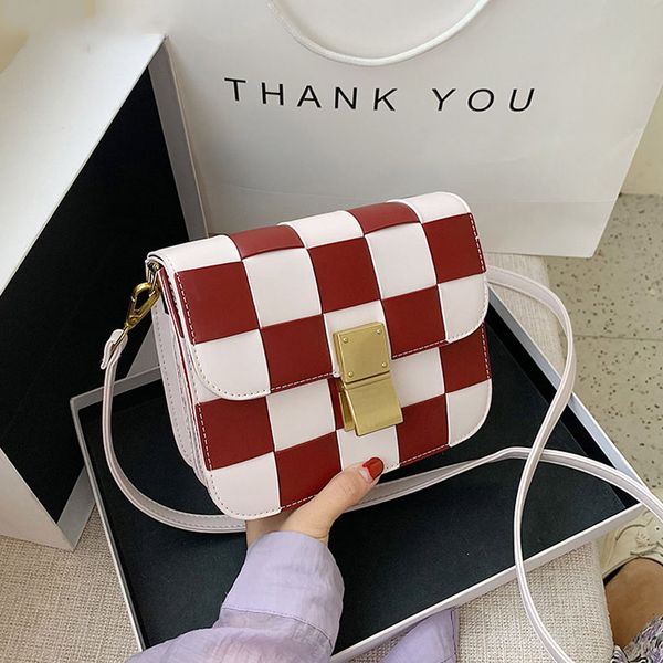 hit color women crossbody bag designer woven knitting ladies shoulder messenger bags new plaid female handbag purse
hit color women crossbody bag designer woven knitting ladies shoulder messenger bags new plaid female handbag purse