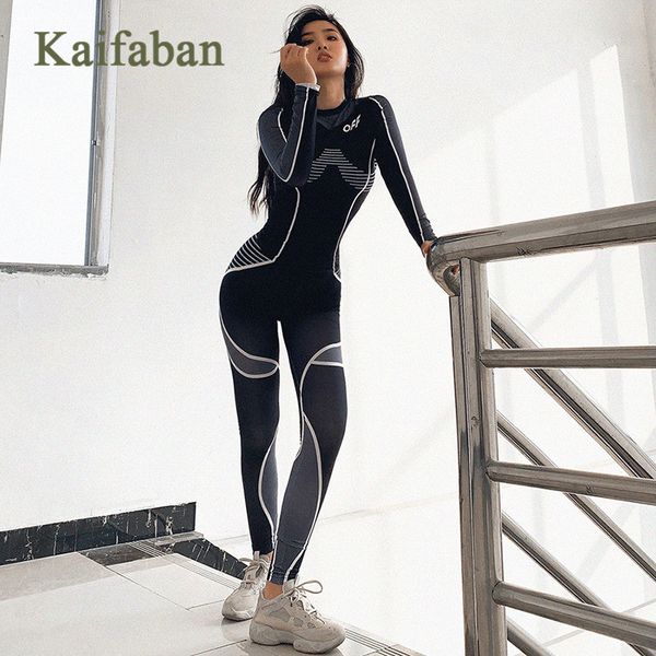 women winter yoga suit tracksuit sport wear long sleeve line print workout clothes 2020 black run workout gym set clothing, White;red
women winter yoga suit tracksuit sport wear long sleeve line print workout clothes 2020 black run workout gym set clothing, White;red
