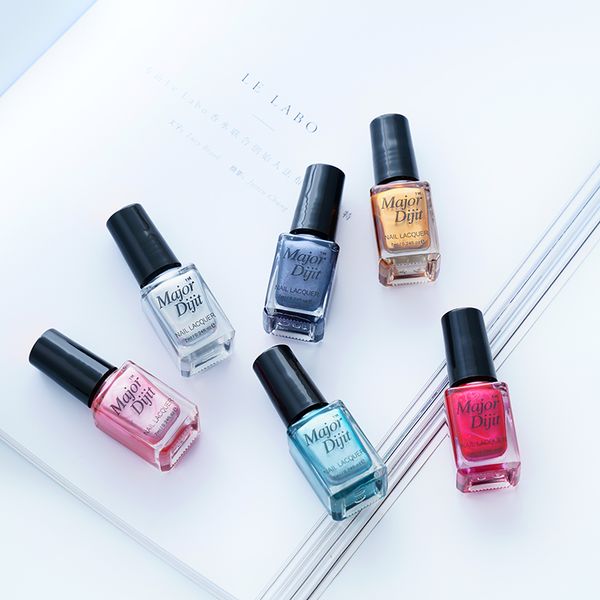 6color/set 7ml major dijit mirror holographic nail polish nail varnish long lasting lacquer for women fashion
6color/set 7ml major dijit mirror holographic nail polish nail varnish long lasting lacquer for women fashion