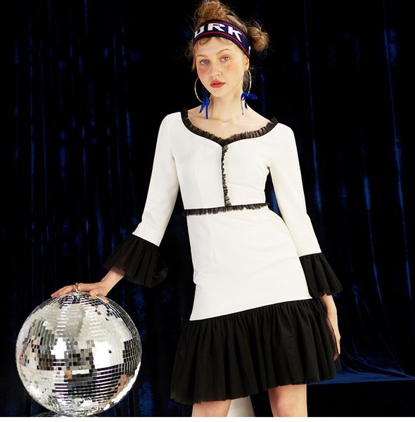 elegant retro dress slim fit empire a-line skirt twill woven stitching fake two-piece maxi dress autumn 3/4 sleeve v-neck skirt suit, White;black
elegant retro dress slim fit empire a-line skirt twill woven stitching fake two-piece maxi dress autumn 3/4 sleeve v-neck skirt suit, White;black