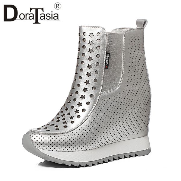 doratasia fashion fretwork beathable ankle boots women autumn genuine leather height increasing platform shoes woman 32-40, Black
doratasia fashion fretwork beathable ankle boots women autumn genuine leather height increasing platform shoes woman 32-40, Black