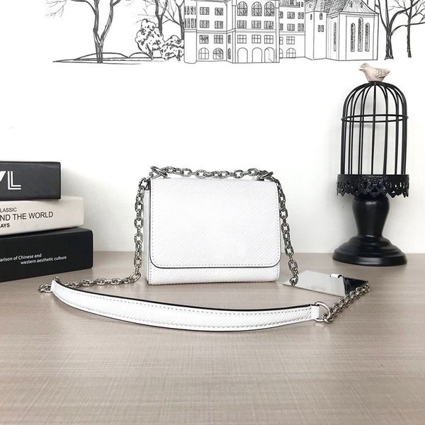 women's v flap handbag lock designer luxury twist purses pochette handbags shoulder bag lady bag quality designer crossbody high mnesf, Red;black
women's v flap handbag lock designer luxury twist purses pochette handbags shoulder bag lady bag quality designer crossbody high mnesf, Red;black