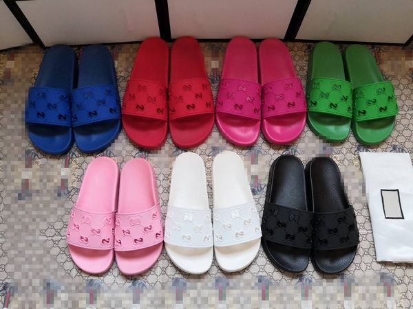 pre-fall 2019ss men womens fashion pool flats slides sandals slippers with cut-out design molded rubber footbed 575957 sz 38-46, Red;white
pre-fall 2019ss men womens fashion pool flats slides sandals slippers with cut-out design molded rubber footbed 575957 sz 38-46, Red;white
