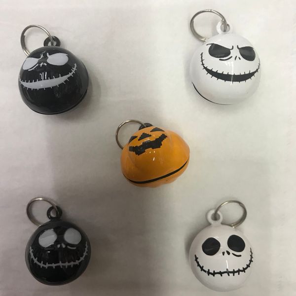 halloween party decoration pumpkin bell with keyring cartoon skull bells pet accessory bell halloween costume accessories vt0694
halloween party decoration pumpkin bell with keyring cartoon skull bells pet accessory bell halloween costume accessories vt0694
