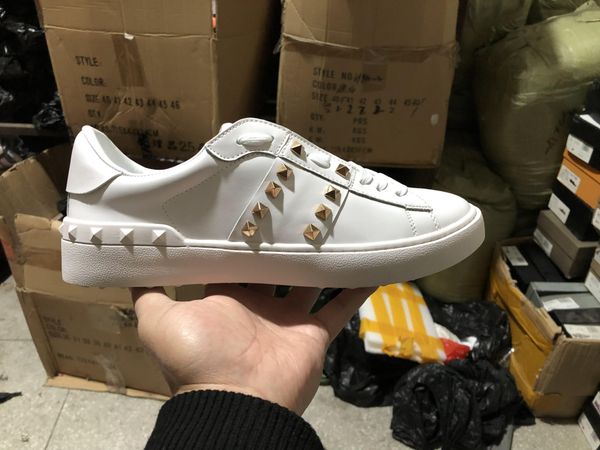 new luxury man women designer shoes with colored nails golden willow casual shoes with genuine leather dree shoes, Black
new luxury man women designer shoes with colored nails golden willow casual shoes with genuine leather dree shoes, Black