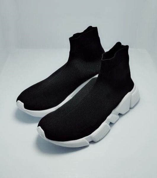 women's men's ultra-light anti-skid casual shoes speed trainer black red flat shoe fashion socks boots shoes speed trainer run siz
women's men's ultra-light anti-skid casual shoes speed trainer black red flat shoe fashion socks boots shoes speed trainer run siz