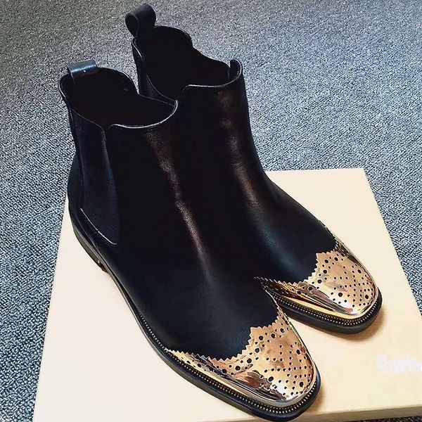 europe and the united states iron head leather retro british wind square head flat casual fashion carved boots women's wild martin boot
europe and the united states iron head leather retro british wind square head flat casual fashion carved boots women's wild martin boot