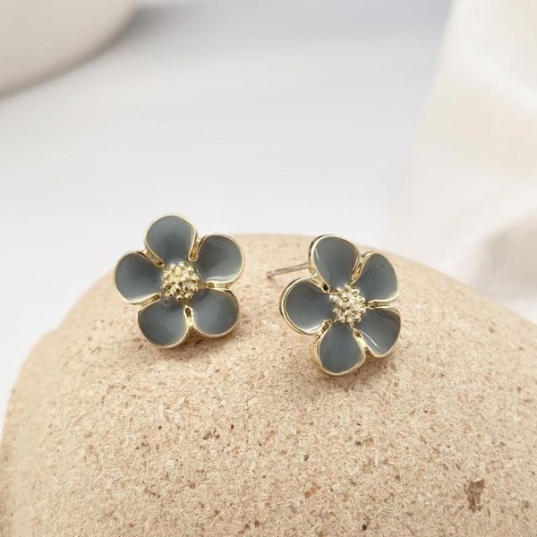 shela s925 sterling silver pins stud earrings for women flower vintage korean style fashion jewelry pendientes wholesale, Golden;silver
shela s925 sterling silver pins stud earrings for women flower vintage korean style fashion jewelry pendientes wholesale, Golden;silver