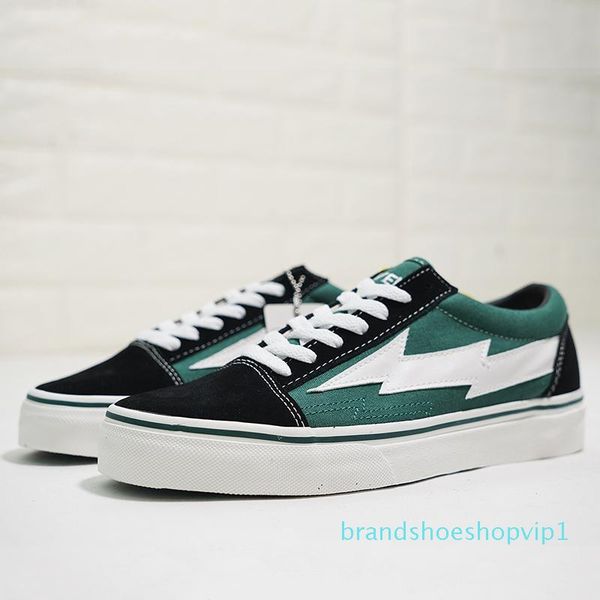 new revenge x storm old skool skateboarding sneakers trending casual trainers for men women durable canvas sport shoes outdoor l05, Black
new revenge x storm old skool skateboarding sneakers trending casual trainers for men women durable canvas sport shoes outdoor l05, Black
