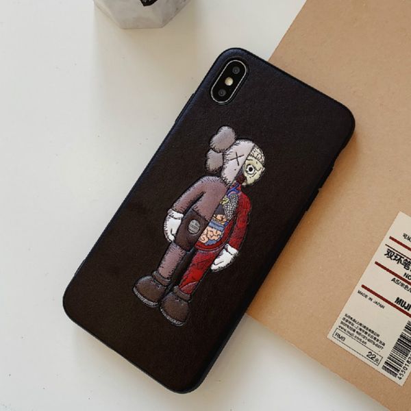 luxury phone case designer for 2020 new iphone 11pro max xr xsmax x/xs 7 8 plus with brand doll back real cover fashion couple case
luxury phone case designer for 2020 new iphone 11pro max xr xsmax x/xs 7 8 plus with brand doll back real cover fashion couple case