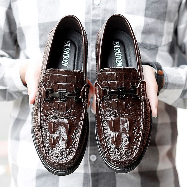 men loafers shoes genuine leather casual sneakers male fashion carved boat footwear soft dress party shoes men chaussure homme cx200620, Black
men loafers shoes genuine leather casual sneakers male fashion carved boat footwear soft dress party shoes men chaussure homme cx200620, Black