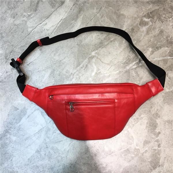 fashionable new red calfskin fanny pack, adjustable belt for women's purse, body with outer bag, size: 33-5-16cm
fashionable new red calfskin fanny pack, adjustable belt for women's purse, body with outer bag, size: 33-5-16cm