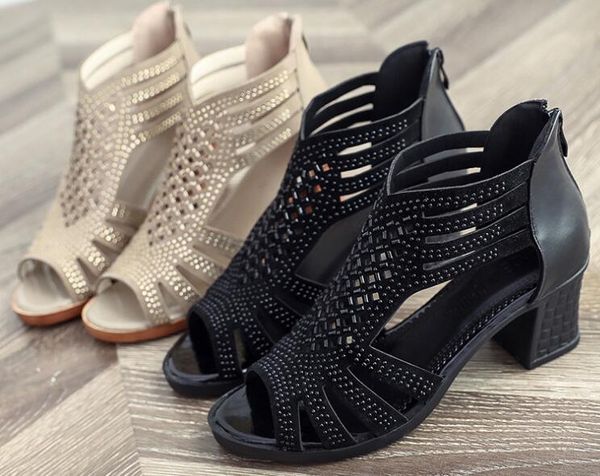 summer new rhinestone fish mouth high heel women's hollow sandals, solid color thick with roman women's sandals 35-40, Black
summer new rhinestone fish mouth high heel women's hollow sandals, solid color thick with roman women's sandals 35-40, Black