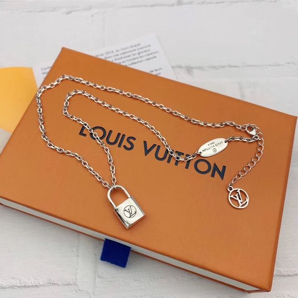 luxury design tide brand lock heart necklace key necklace 925 sterling silver necklace fashion jewelry supply
luxury design tide brand lock heart necklace key necklace 925 sterling silver necklace fashion jewelry supply