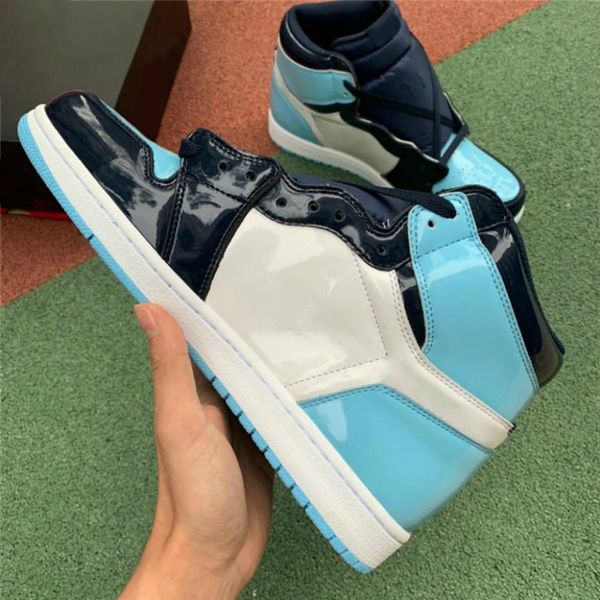 2019 hottest аутентичные 1 high og unc патентный asg wmns 1s obsidian синий chill-белый баскетбол обувь кроссовки мужчины женщины d2dd
2019 hottest аутентичные 1 high og unc патентный asg wmns 1s obsidian синий chill-белый баскетбол обувь кроссовки мужчины женщины d2dd