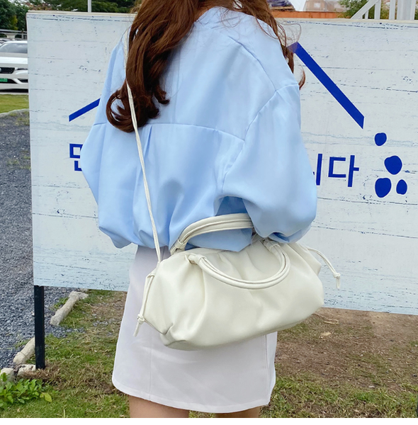 candy color pu leather shoulder messenger bags for women 2020 crossbody bag travel handbags and jiu99
candy color pu leather shoulder messenger bags for women 2020 crossbody bag travel handbags and jiu99