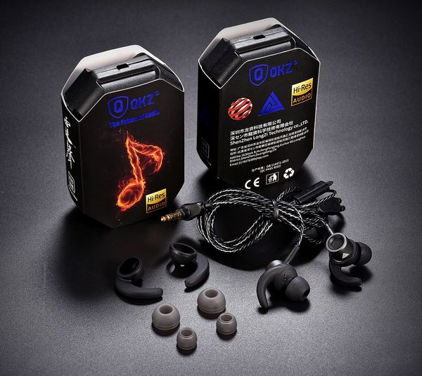 metal subwoofer in-ear headset music wired-controlled sports headphones earphone
metal subwoofer in-ear headset music wired-controlled sports headphones earphone