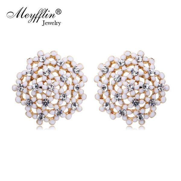 fashion earrings for women daisy flower stud earrings bijoux crystal boucle d'oreille brincos jewelry pendientes mujer, Golden;silver
fashion earrings for women daisy flower stud earrings bijoux crystal boucle d'oreille brincos jewelry pendientes mujer, Golden;silver
