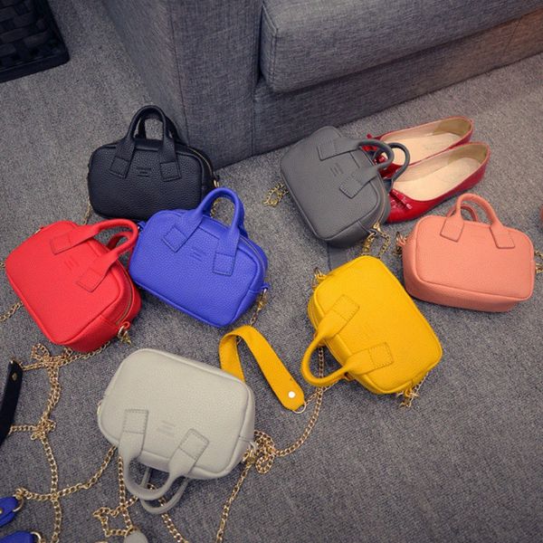 quality leather chains versatile messenger bag women fashion zippers flap shoulder bags mini crossbody bags
quality leather chains versatile messenger bag women fashion zippers flap shoulder bags mini crossbody bags