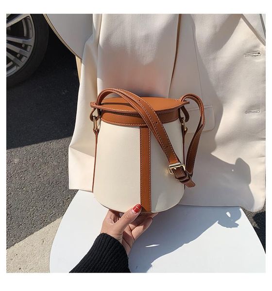 hit colour women's bags small bucket handbag 2020 fashion new pu leather barrel bag female shoulder crossbody bags sale items
hit colour women's bags small bucket handbag 2020 fashion new pu leather barrel bag female shoulder crossbody bags sale items