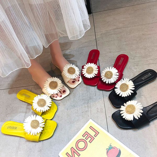 2020 summer girl heart slippers summer cute indoor fashion small daisy sandals women comfortable soft bottom shoes, Black
2020 summer girl heart slippers summer cute indoor fashion small daisy sandals women comfortable soft bottom shoes, Black
