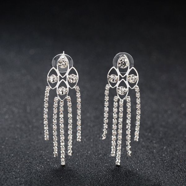 popular temperament personality imitate pearl earrings long pendant exaggeration atmosphere eardrop woman earring, Golden
popular temperament personality imitate pearl earrings long pendant exaggeration atmosphere eardrop woman earring, Golden