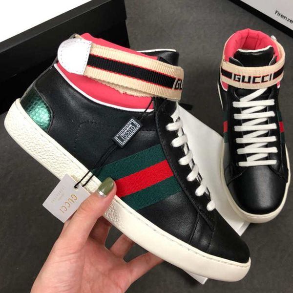 stripe ace high top sneaker с пчелиным принтом мужские роскошные дизайнерские кроссовки женская мода натуральная кожа повседневная обувь бег, Black
stripe ace high top sneaker с пчелиным принтом мужские роскошные дизайнерские кроссовки женская мода натуральная кожа повседневная обувь бег, Black