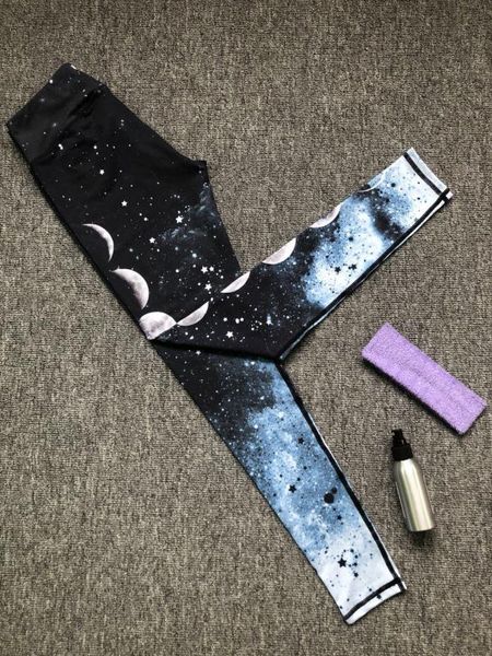 digital printing tight high-waisted elasticity yoga athletic pants, White;red 
digital printing tight high-waisted elasticity yoga athletic pants, White;red